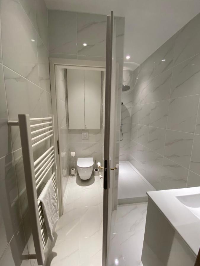 Le Nid Du Faubourg Apartment Beaune  Bagian luar foto